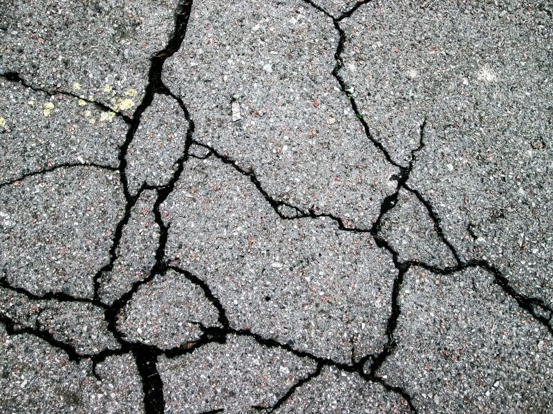 Asphalt Cracks Repair in Little Rock, AR
