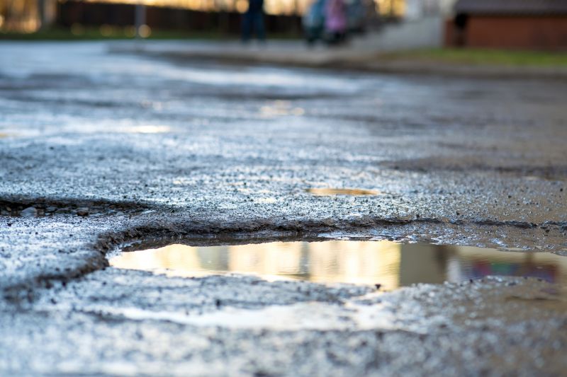Asphalt Pothole Filling in Savannah, GA
