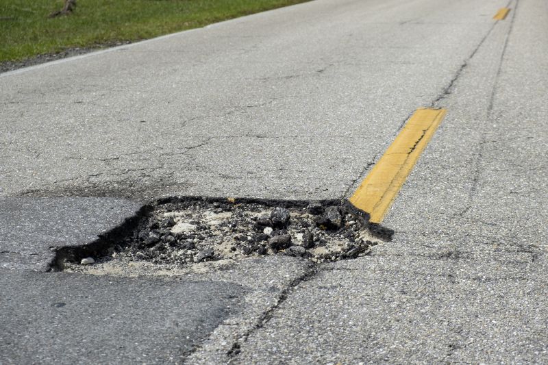 Asphalt Pothole Repair in Savannah, GA