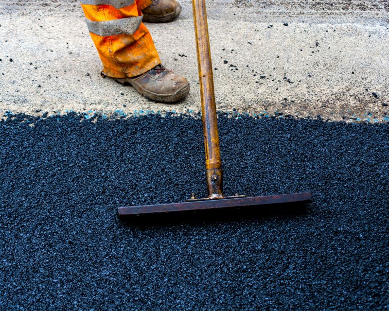 Driveway Blacktop Repair in Savannah, GA